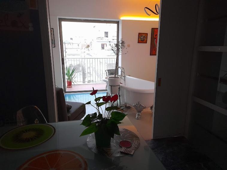 Artemida Apartment Лутра Едипсу Екстериор снимка