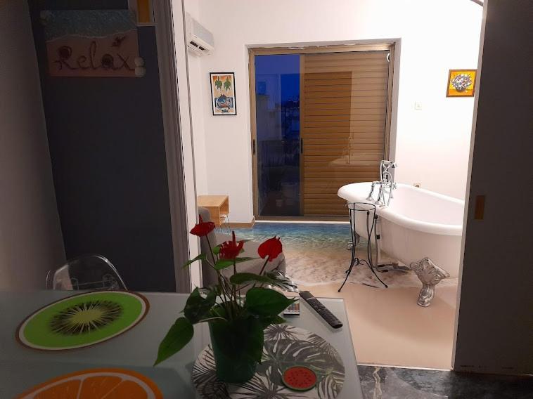 Artemida Apartment Лутра Едипсу Екстериор снимка
