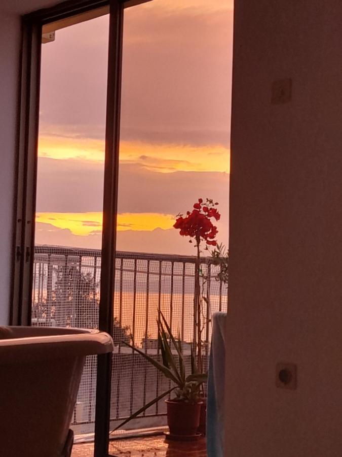 Artemida Apartment Лутра Едипсу Екстериор снимка